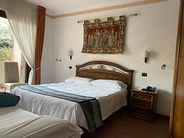 Euro House Inn Airport