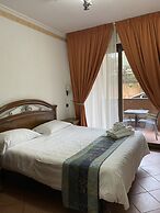 Euro House Inn Airport