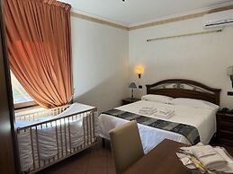 Euro House Inn Airport