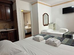 Euro House Inn Airport