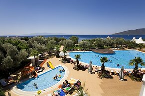 Latanya Park Resort - All Inclusive