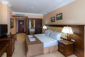 Latanya Park Resort - All Inclusive