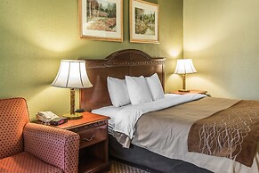 Quality Inn & Suites Ann Arbor Hwy 23