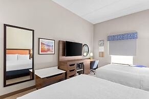Hampton Inn & Suites Bolingbrook