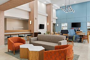 Hampton Inn & Suites Bolingbrook