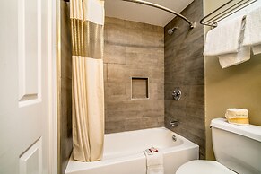 Regency Inn & Suites