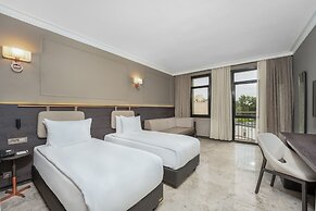 ADORA HOTEL & RESORT