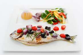 4Reasons Hotel And Bistro