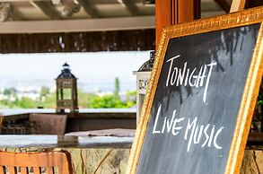 4Reasons Hotel And Bistro