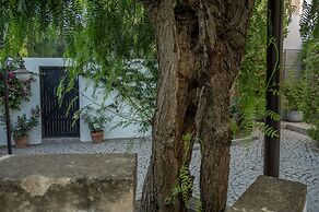 4Reasons Hotel And Bistro