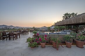 4Reasons Hotel And Bistro