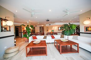 4Reasons Hotel And Bistro