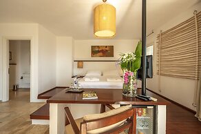 4Reasons Hotel And Bistro