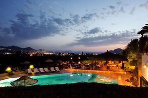 4Reasons Hotel And Bistro