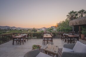 4Reasons Hotel And Bistro