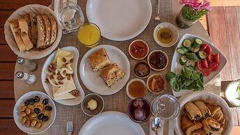 4Reasons Hotel And Bistro