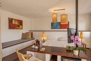 4Reasons Hotel And Bistro