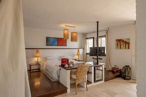 4Reasons Hotel And Bistro