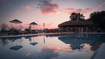 4Reasons Hotel And Bistro