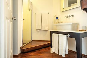 4Reasons Hotel And Bistro