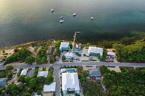 Compass Point Dive Resort