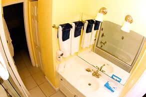 Compass Point Dive Resort