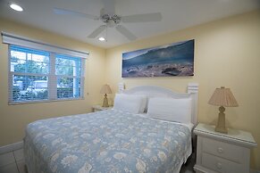 Compass Point Dive Resort