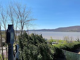Inn on the Hudson