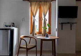 Collection O Howard Square Boutique Hotel