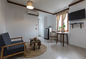 Collection O Howard Square Boutique Hotel