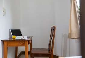 Collection O Howard Square Boutique Hotel