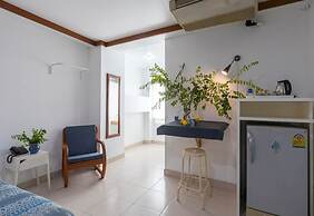 Collection O Howard Square Boutique Hotel