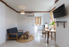 Collection O Howard Square Boutique Hotel