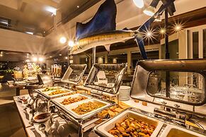 Andaman Beach Suites Hotel