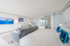 Andaman Beach Suites Hotel