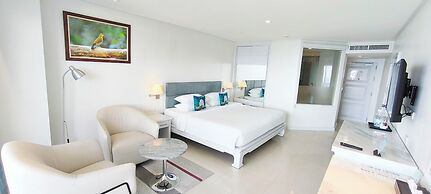 Andaman Beach Suites Hotel
