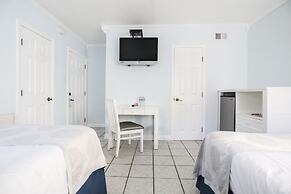 Venice on the Beach Hotel