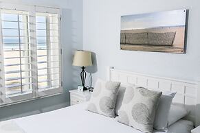 Venice on the Beach Hotel