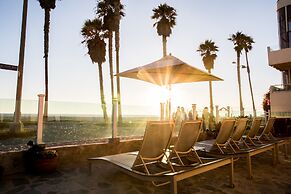 Venice on the Beach Hotel