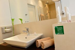 Hotel UHU Garni Köln