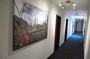 Hotel UHU Garni Köln