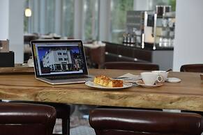 Hotel UHU Garni Köln