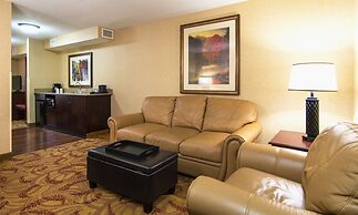 The Grand Hotel - Salem