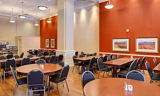 The Grand Hotel - Salem