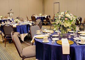 The Grand Hotel - Salem