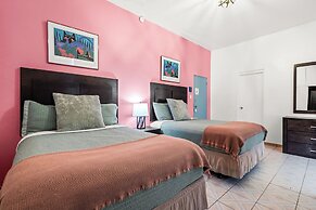 Borinquen Beach Inn
