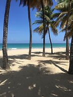 Borinquen Beach Inn