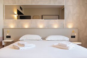 Brit Hotel Avignon Sud