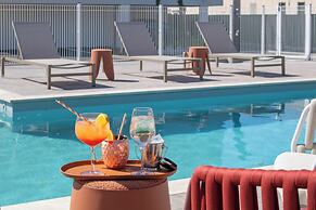 Brit Hotel Avignon Sud