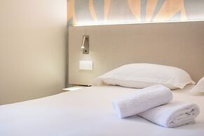 Brit Hotel Avignon Sud
